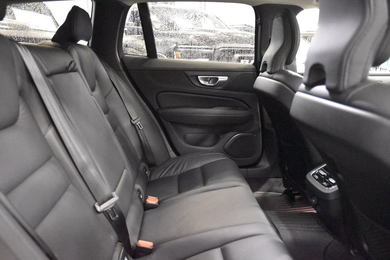 Volvo V60 bild 13