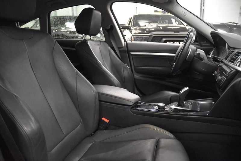 BMW 320 bild 12