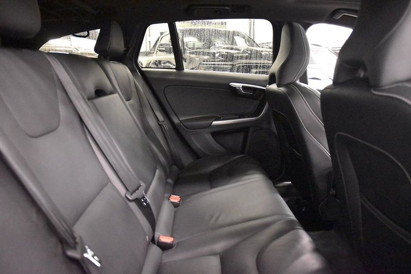 Volvo V60 bild 14