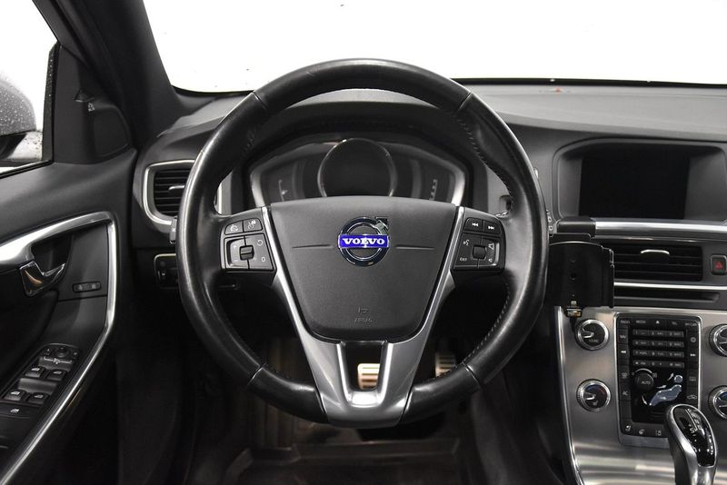 Volvo V60 bild 2