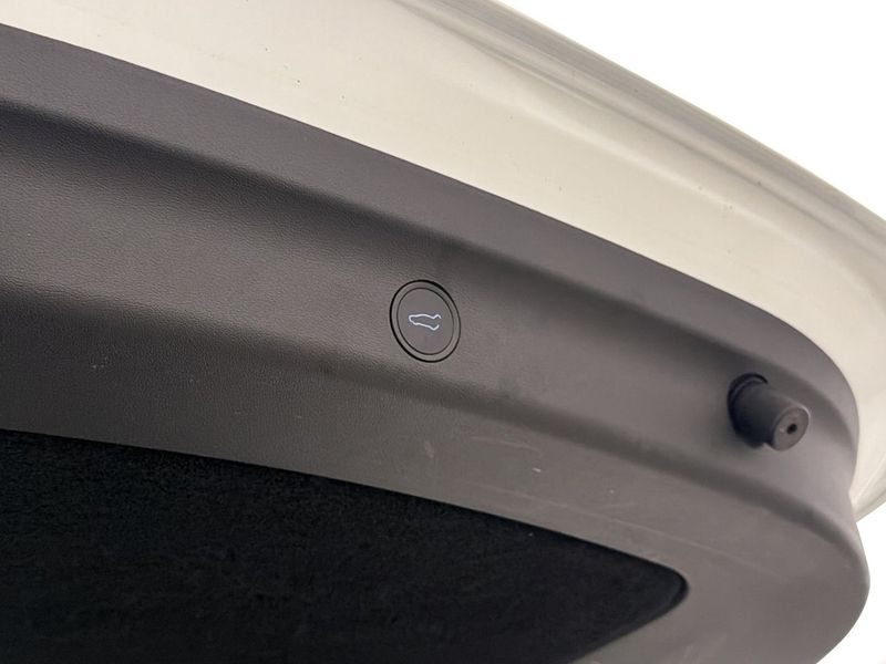 Tesla Model Y bild 20