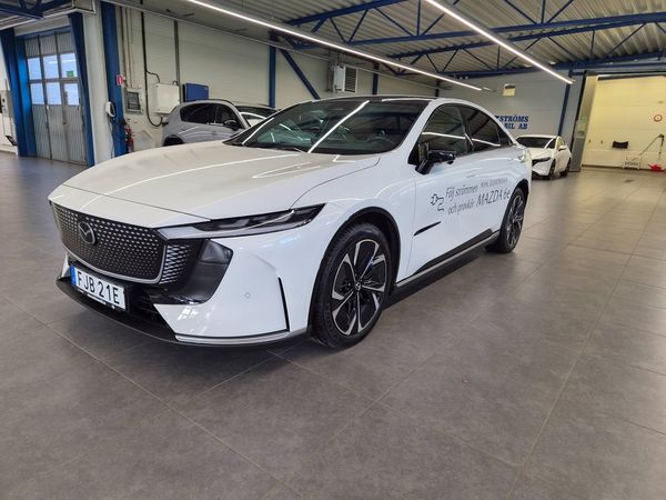 Mazda 6e Takumi plus, Standard Range - 2025