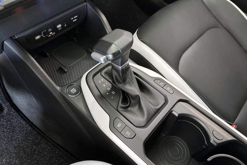 Kia K4 bild 14