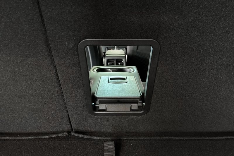 Kia K4 bild 19