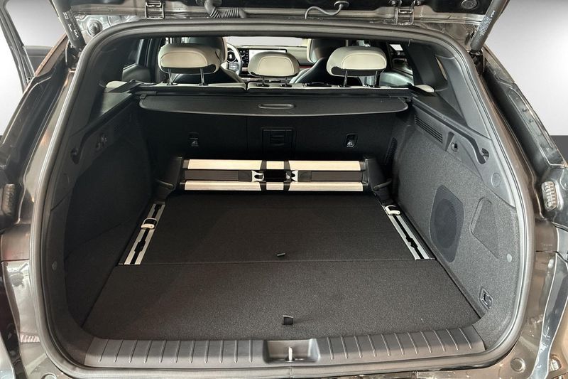 Kia K4 bild 16