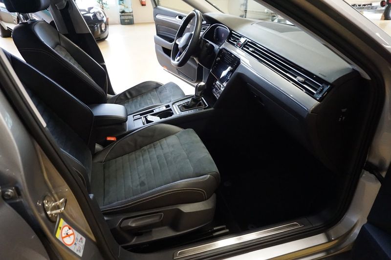 Volkswagen Passat bild 9