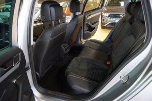 Volkswagen Passat bild 4
