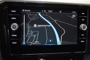 Volkswagen Passat bild 12