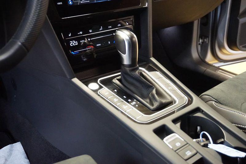 Volkswagen Passat bild 13