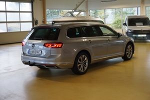 Volkswagen Passat bild 2