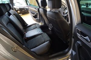 Volkswagen Passat bild 8