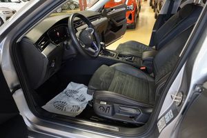 Volkswagen Passat bild 3