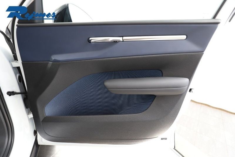 Volvo EX30 bild 12