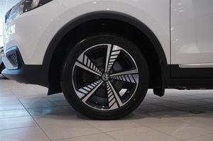 MG ZS EV bild 14
