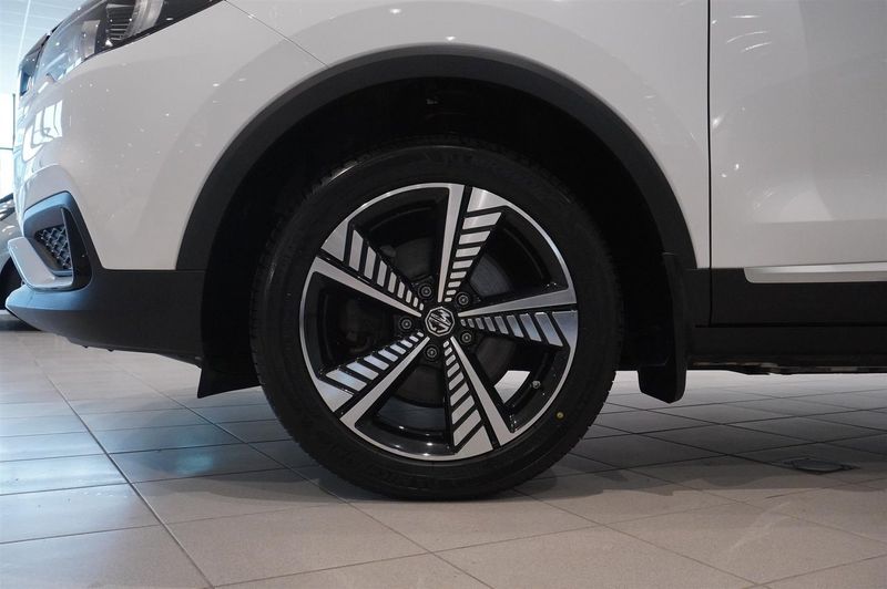MG ZS EV bild 14