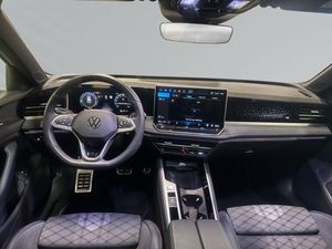 Volkswagen Passat bild 7