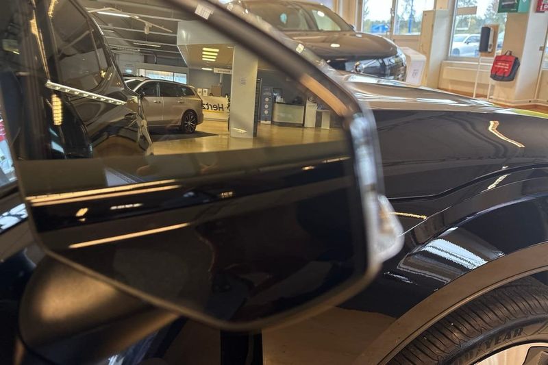 Volvo EX30 bild 22