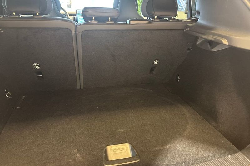 Volvo EX30 bild 28