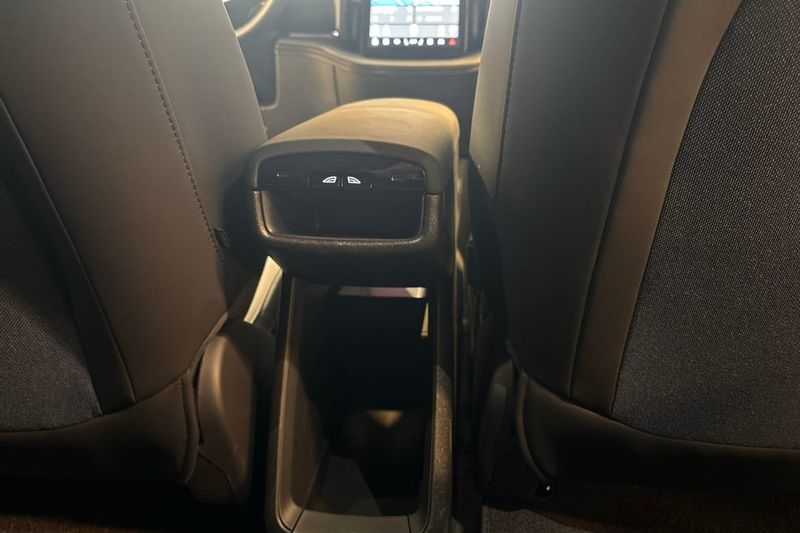 Volvo EX30 bild 25