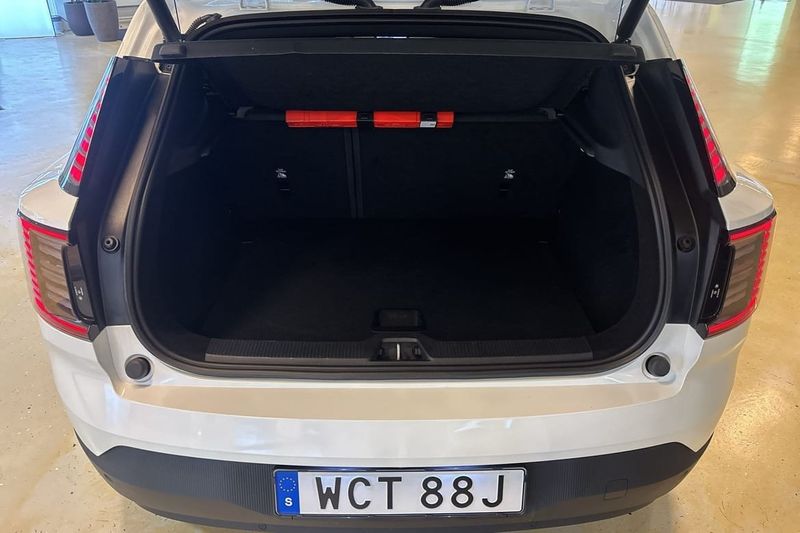 Volvo EX30 bild 13