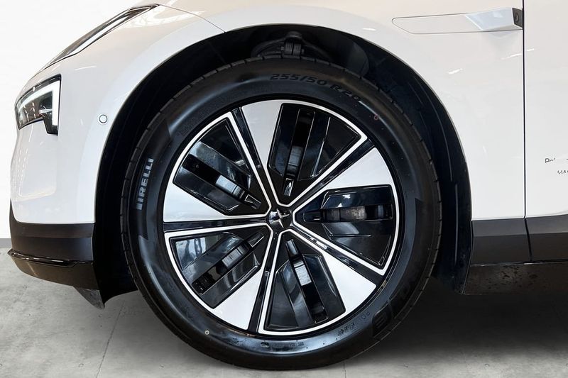 Polestar 4 bild 6