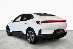 Polestar 4 bild 8