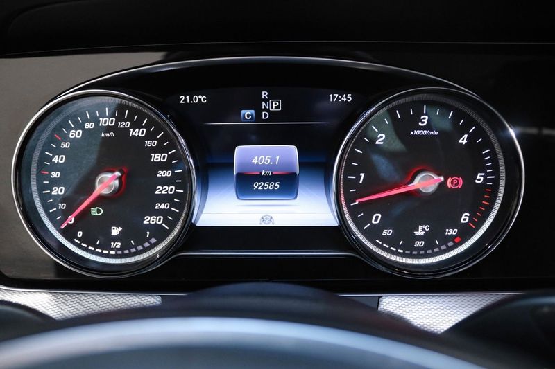 Mercedes E350 bild 26