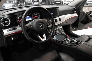 Mercedes E350 bild 9