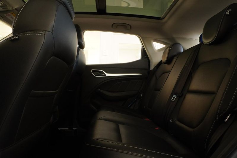 MG ZS EV bild 9