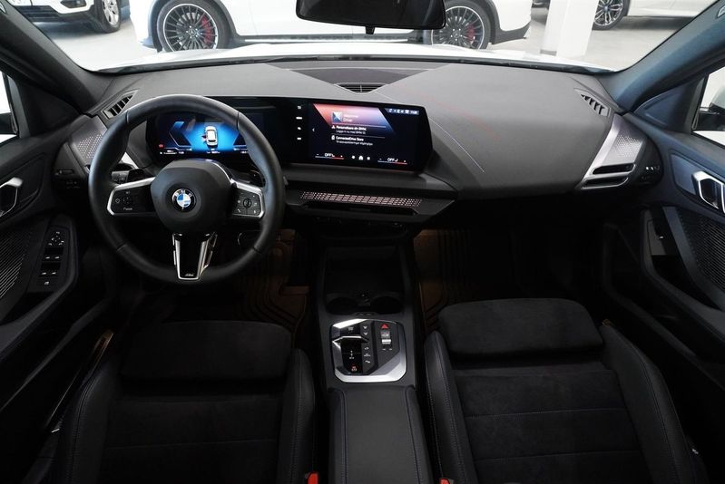 BMW 120 bild 8