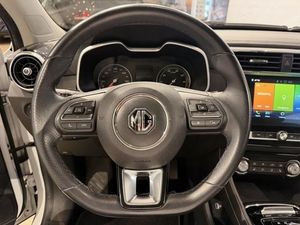 MG ZS EV bild 7