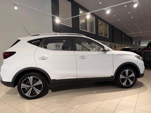 MG ZS EV bild 4