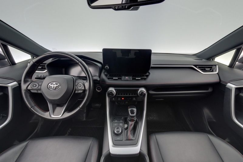 Toyota RAV4 bild 13