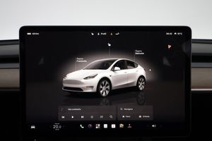 Tesla Model Y bild 16