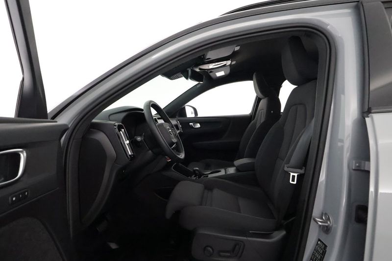 Volvo EX40 bild 10