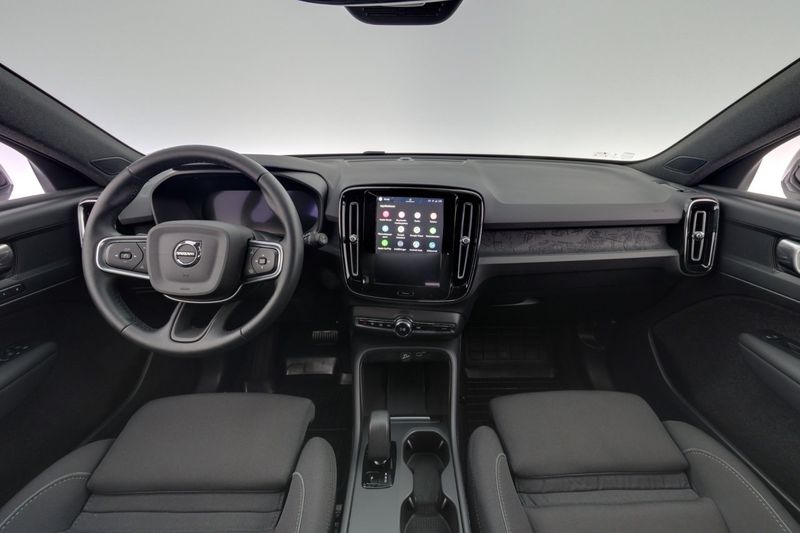 Volvo EX40 bild 13