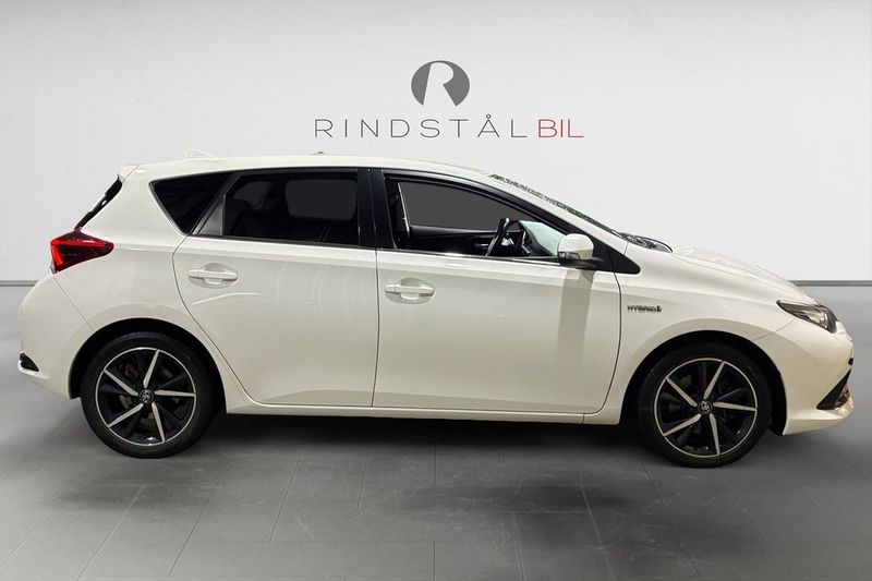 Toyota Auris bild 8