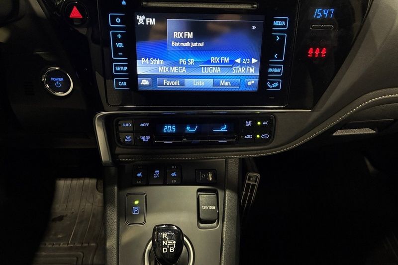 Toyota Auris bild 12