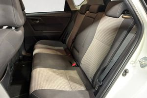 Toyota Auris bild 14