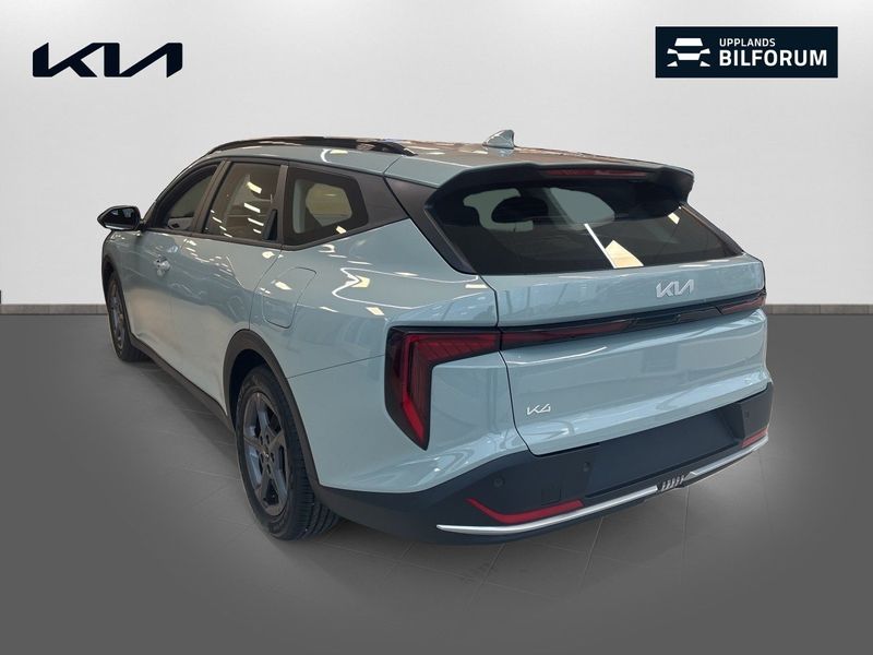Kia K4 bild 6