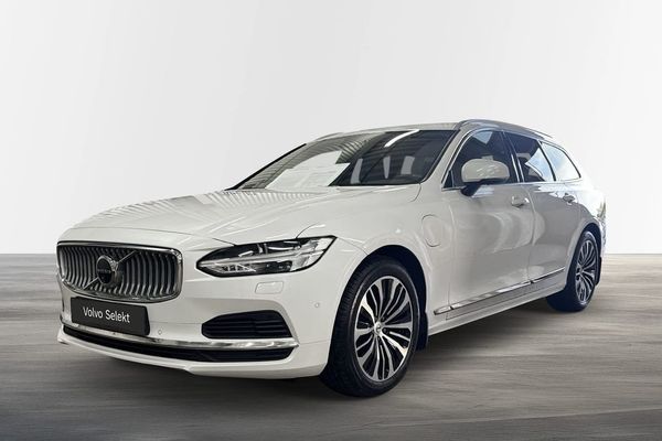 Volvo V90 T6 Core Edition II - 2025