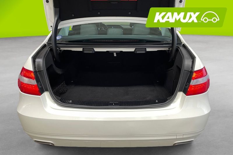 Mercedes E200 bild 8