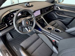 Porsche Taycan bild 13