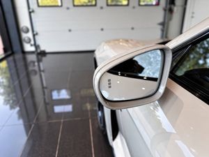 Porsche Taycan bild 19