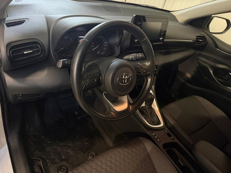 Toyota Yaris bild 9