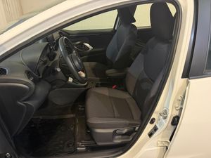 Toyota Yaris bild 8