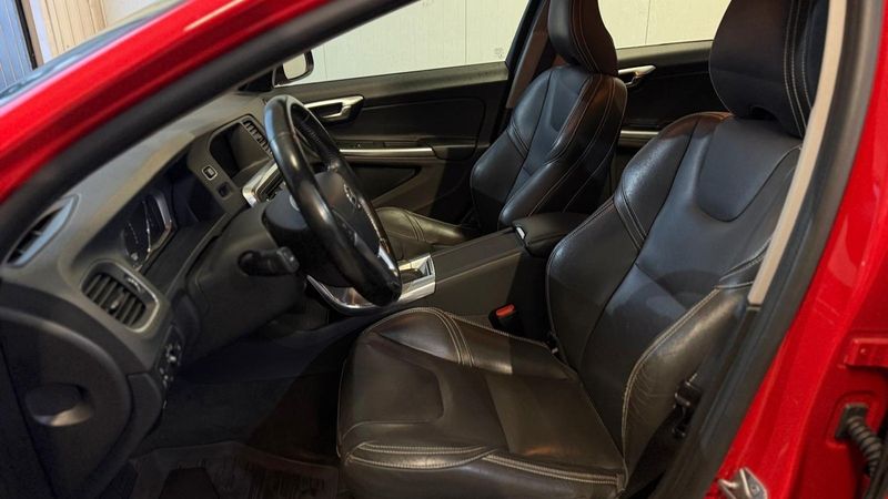 Volvo S60 bild 7