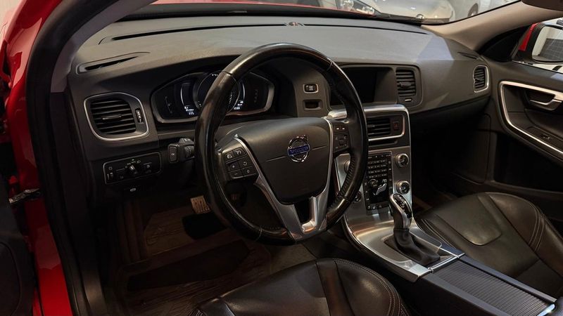 Volvo S60 bild 8