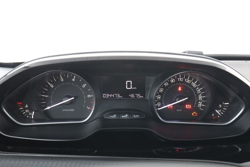 Peugeot 208 bild 20