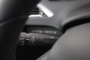 Peugeot 208 bild 29